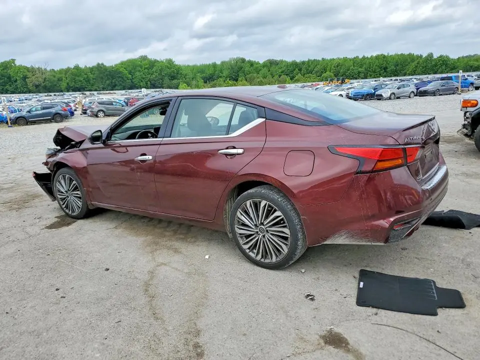 2023 NISSAN ALTIMA SL  