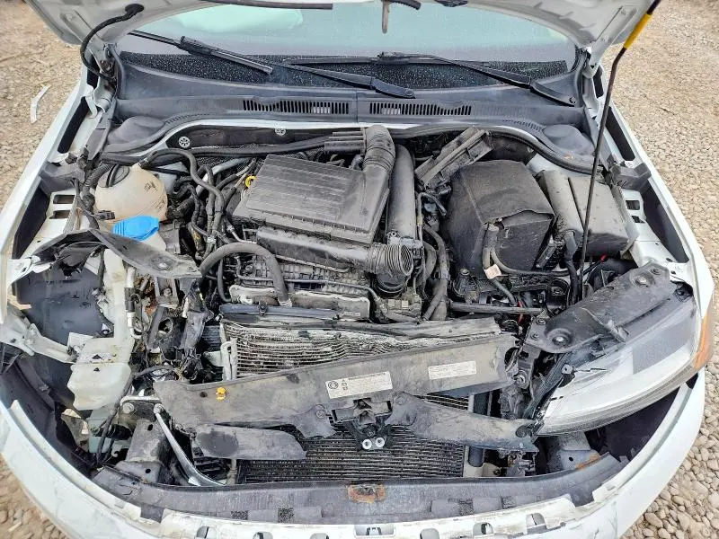 2017 VOLKSWAGEN JETTA SE  