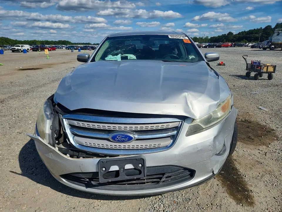 2012 FORD TAURUS SEL  
