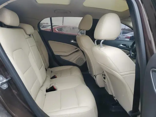 2018 MERCEDES-BENZ GLA 250 4MATIC  