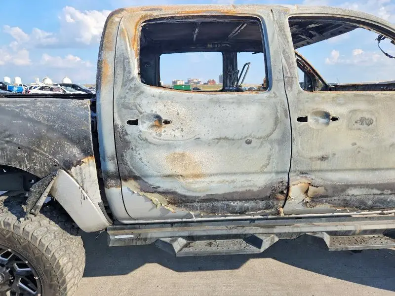2010 TOYOTA TACOMA DOUBLE CAB PRERUNNER  