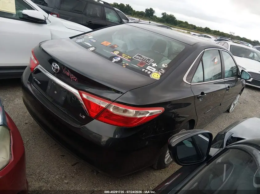 2016 TOYOTA CAMRY LE