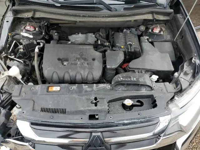 2018 MITSUBISHI OUTLANDER SE  