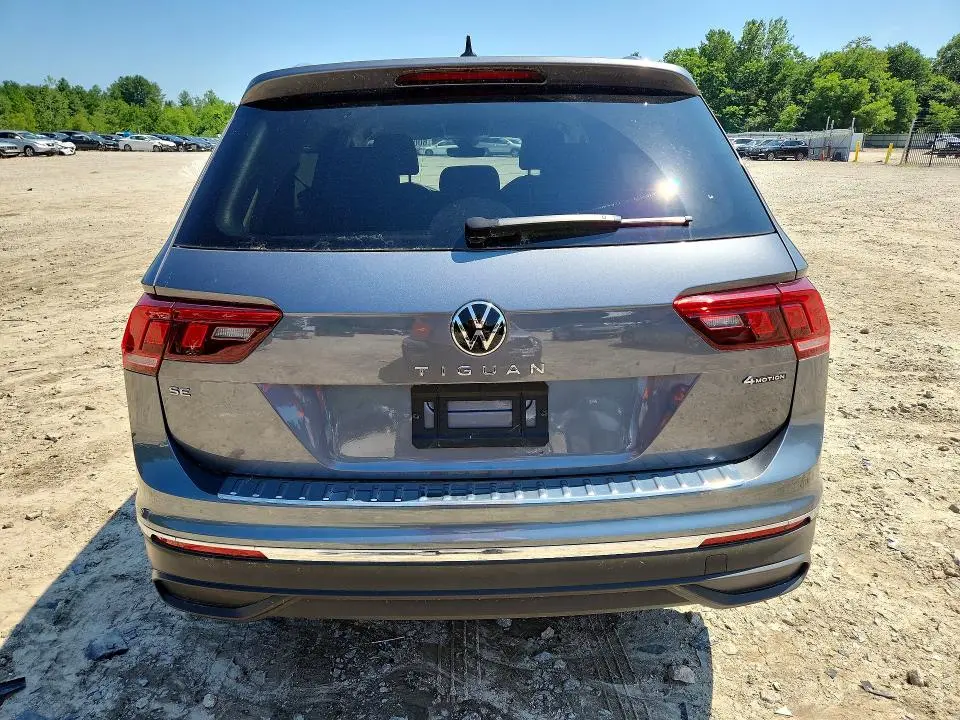 2024 VOLKSWAGEN TIGUAN SE  