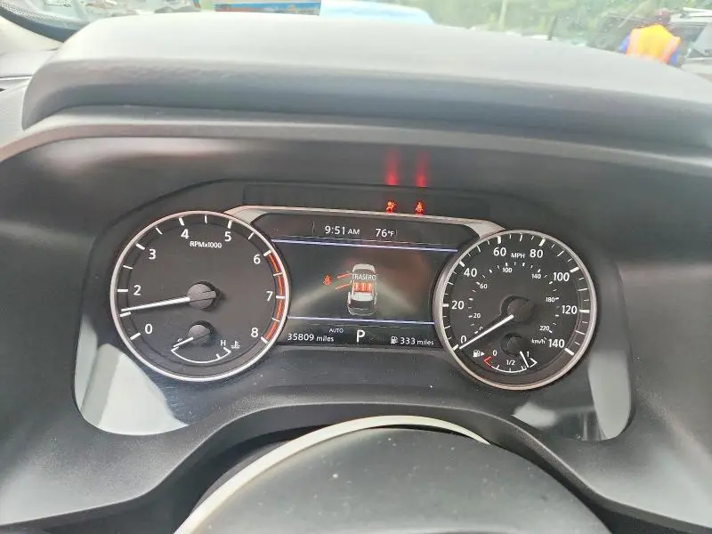 2024 NISSAN ROGUE SV  