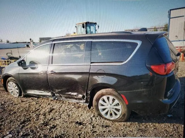 2017 CHRYSLER PACIFICA TOURING L  