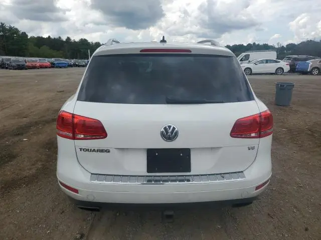 2014 VOLKSWAGEN TOUAREG V6