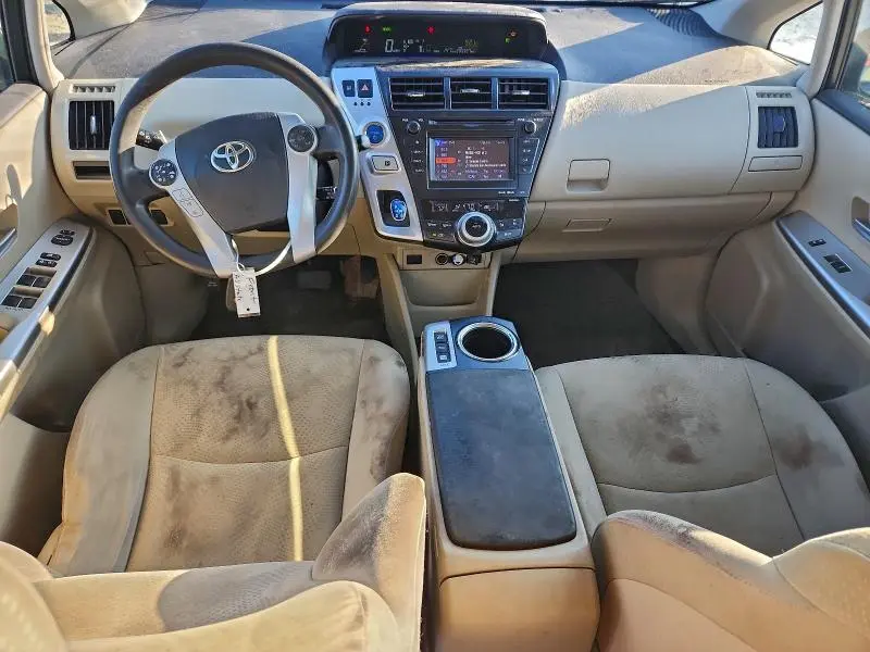 2013 TOYOTA PRIUS V   