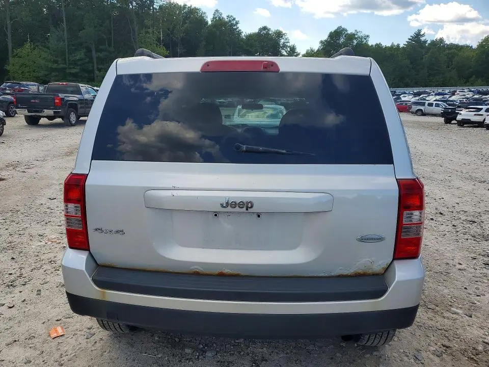 2011 JEEP PATRIOT SPORT  