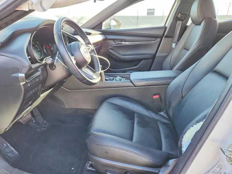 2022 MAZDA 3 PREFERRED  