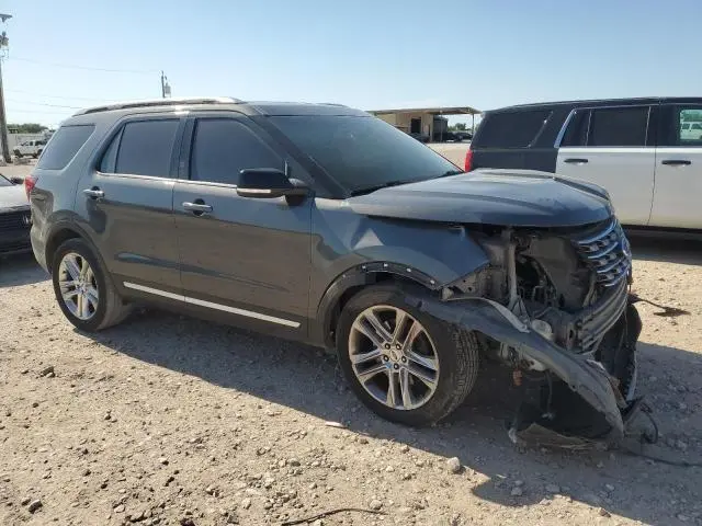 2016 FORD EXPLORER XLT  