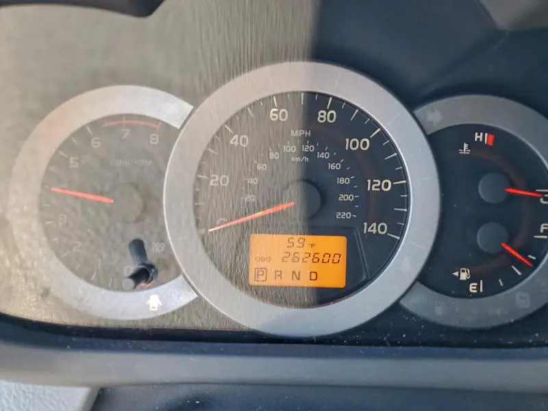 2010 TOYOTA RAV4 LIMITED  