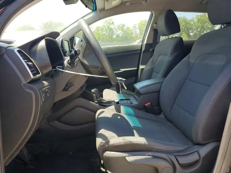2020 HYUNDAI TUCSON SE  