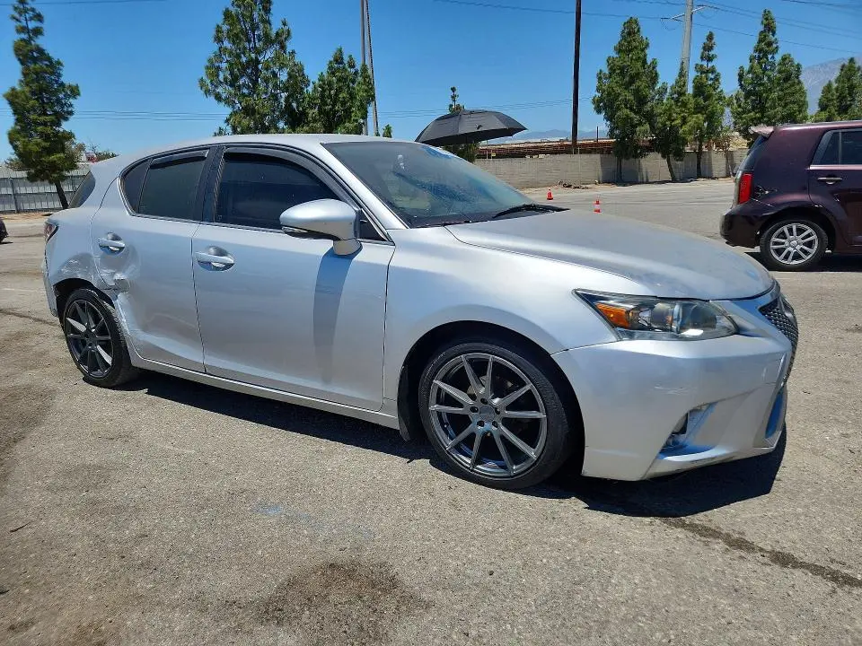 2016 LEXUS CT 200  