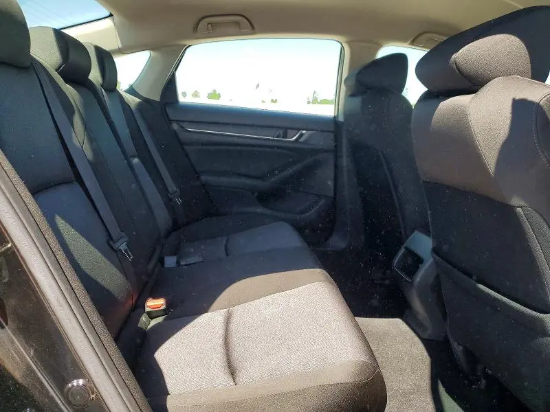 2019 HONDA ACCORD LX  