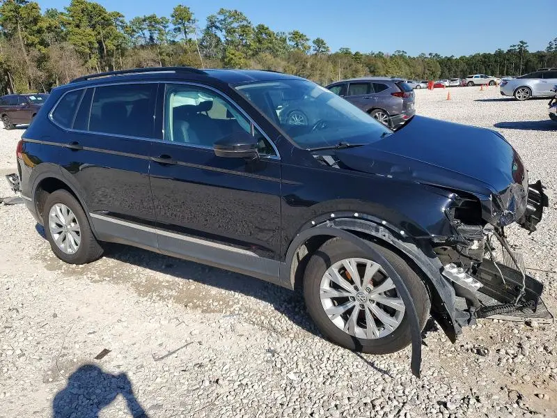 2018 VOLKSWAGEN TIGUAN SE  