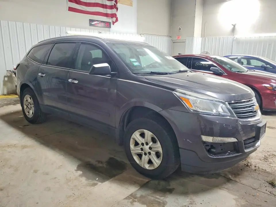 2013 CHEVROLET TRAVERSE LS  