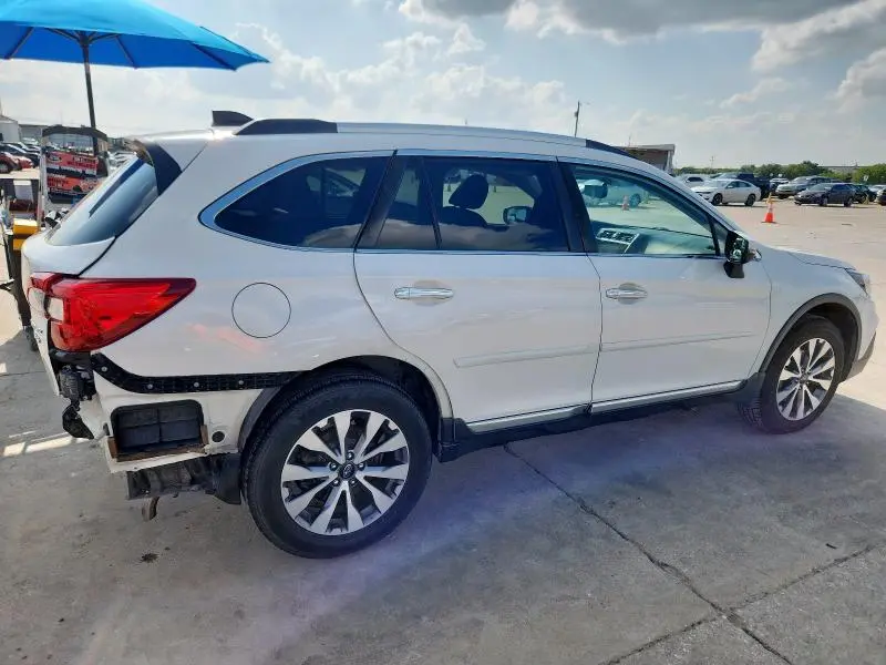 2018 SUBARU OUTBACK TOURING  