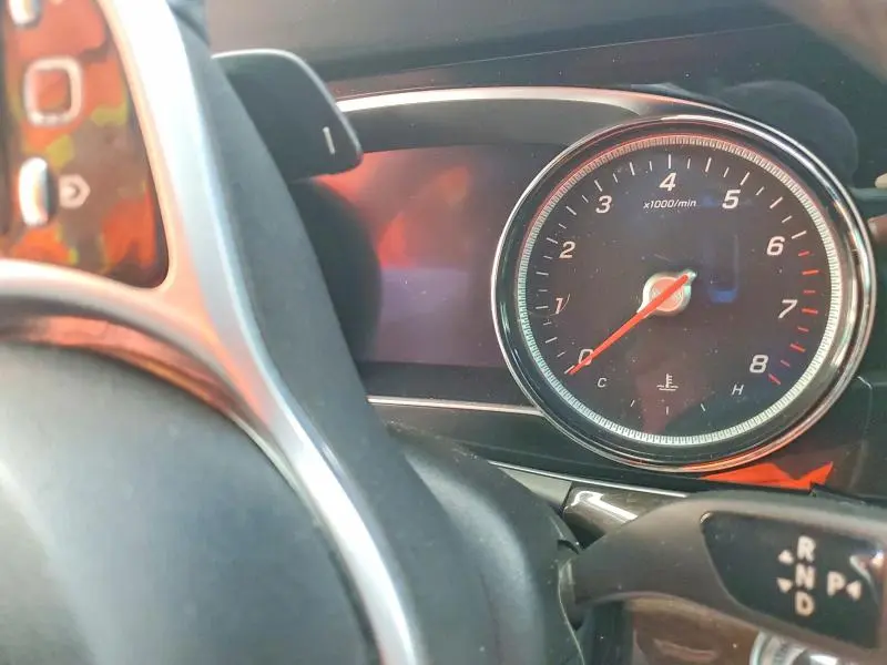 2019 MERCEDES-BENZ E 300  