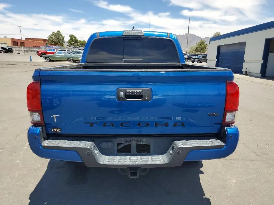 2018 TOYOTA TACOMA TRD SPORT  