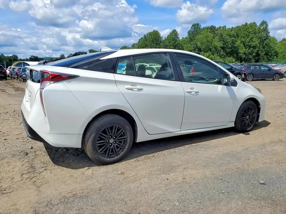 2017 TOYOTA PRIUS TWO  