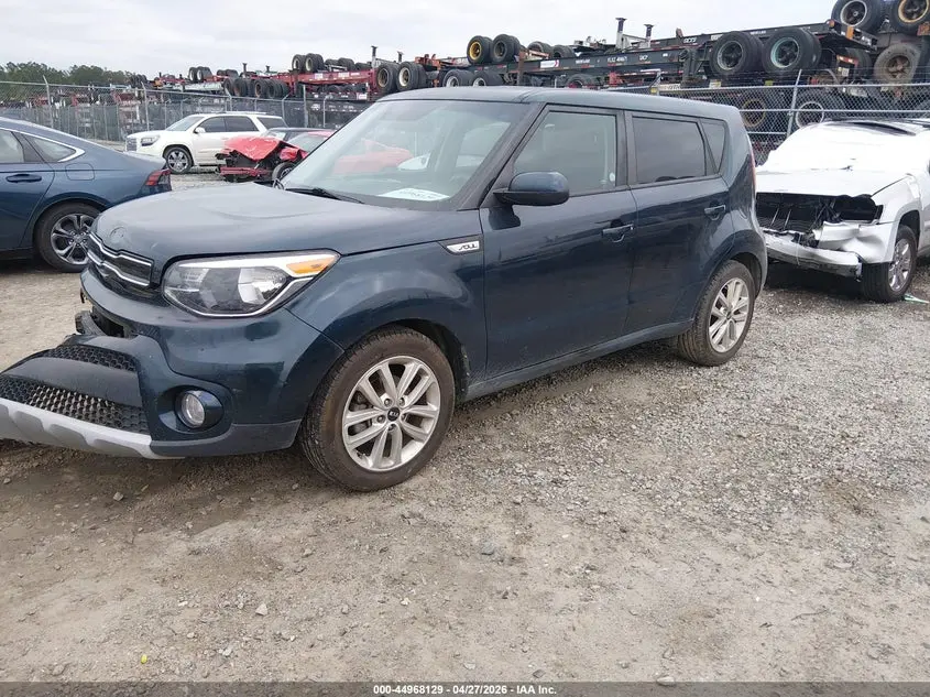 2019 KIA SOUL +