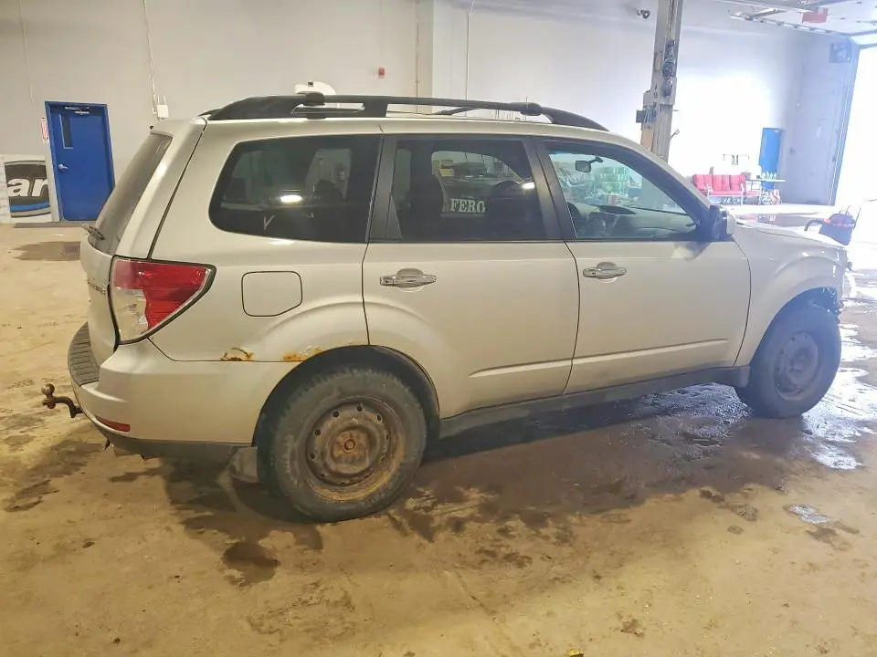 2011 SUBARU FORESTER 2.5X PREMIUM  