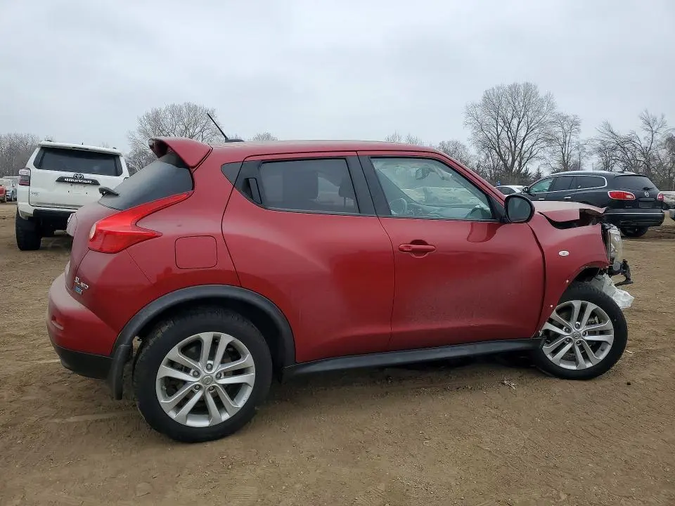2013 NISSAN JUKE S  