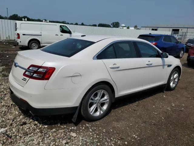 2017 FORD TAURUS SEL  