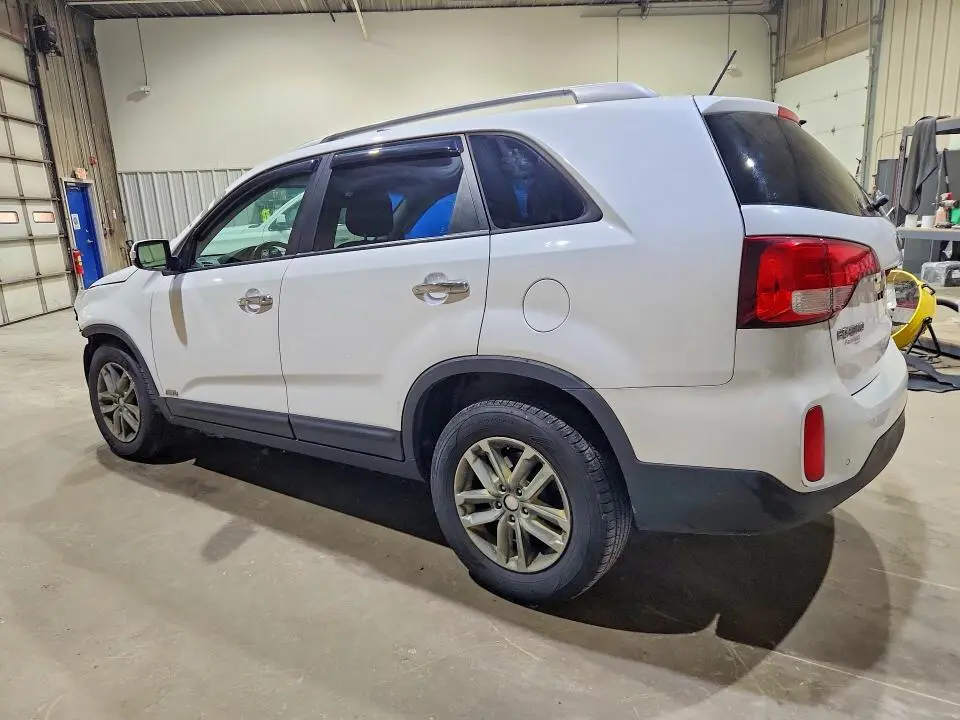 2014 KIA SORENTO LX  