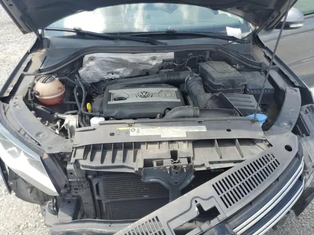 2016 VOLKSWAGEN TIGUAN S  