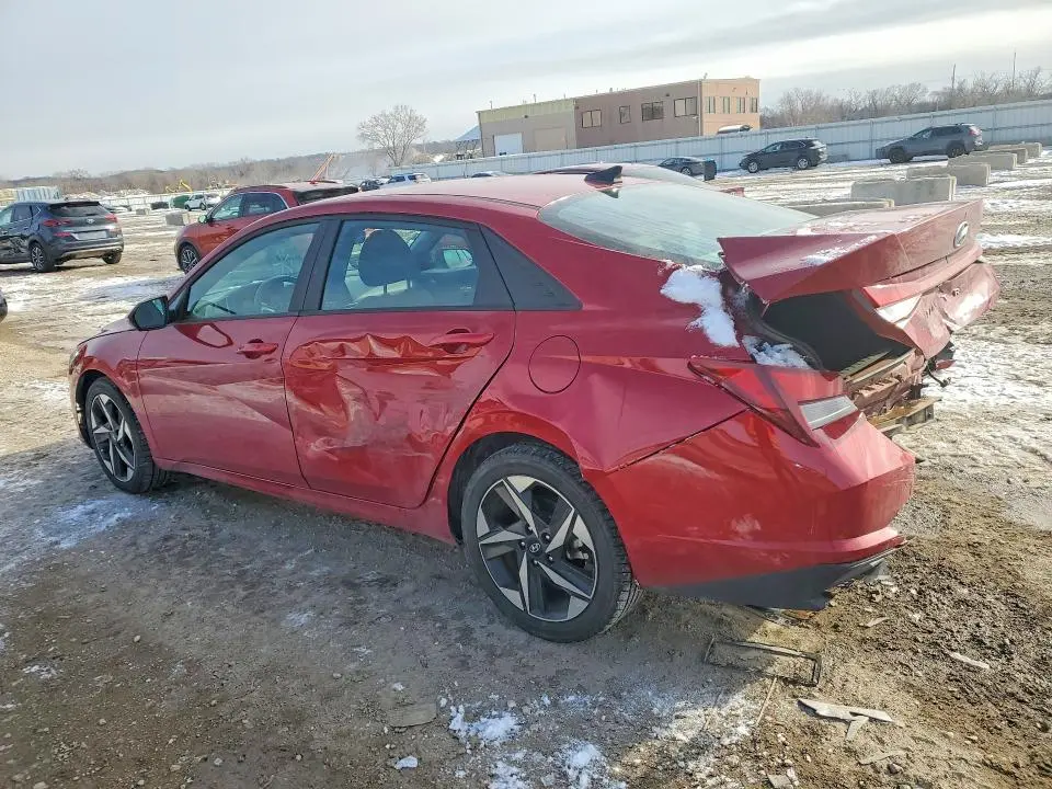 2023 HYUNDAI ELANTRA SEL  