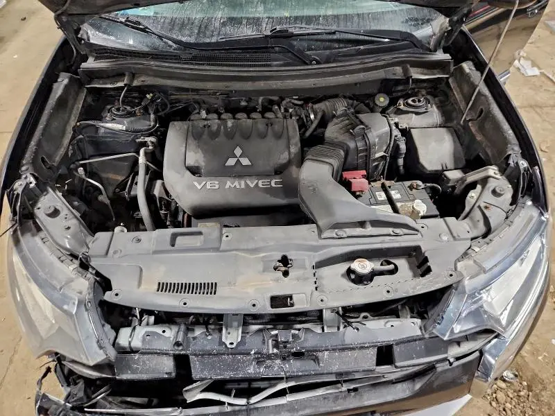 2016 MITSUBISHI OUTLANDER GT  