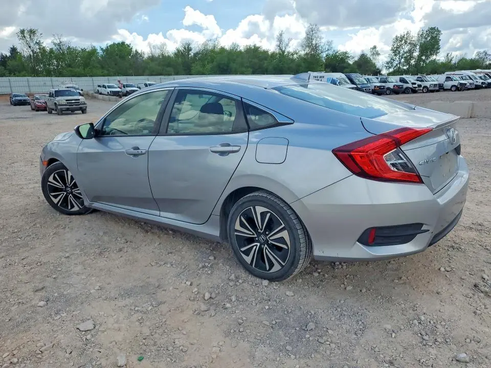 2018 HONDA CIVIC EX  
