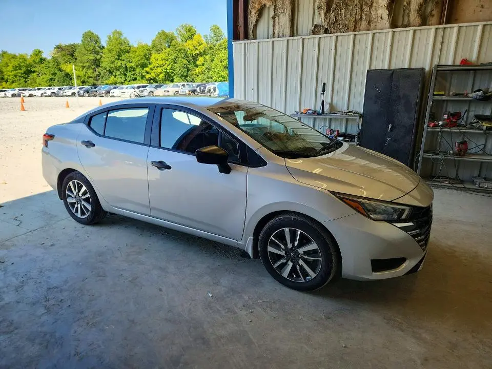 2025 NISSAN VERSA S  
