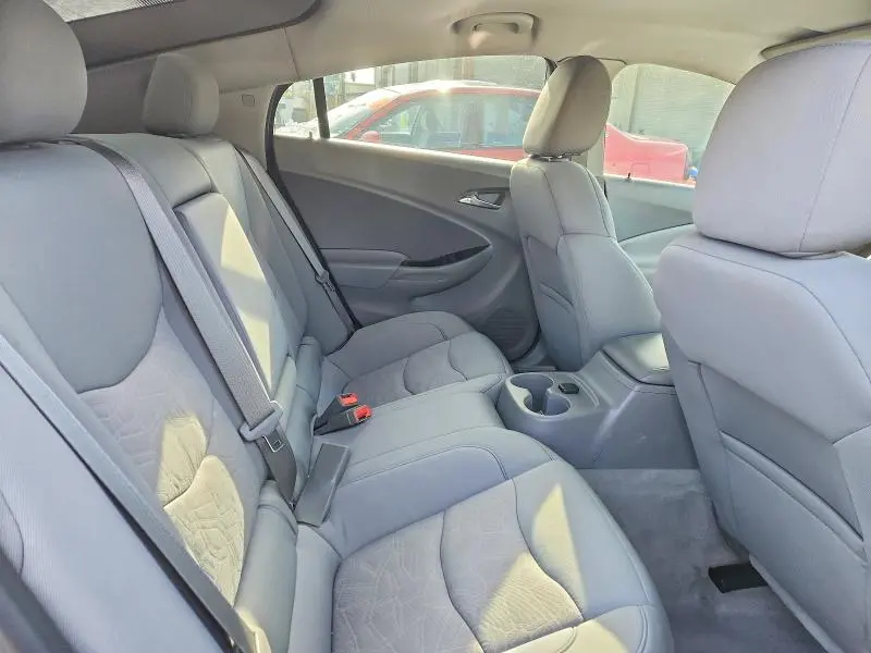 2017 CHEVROLET VOLT LT  