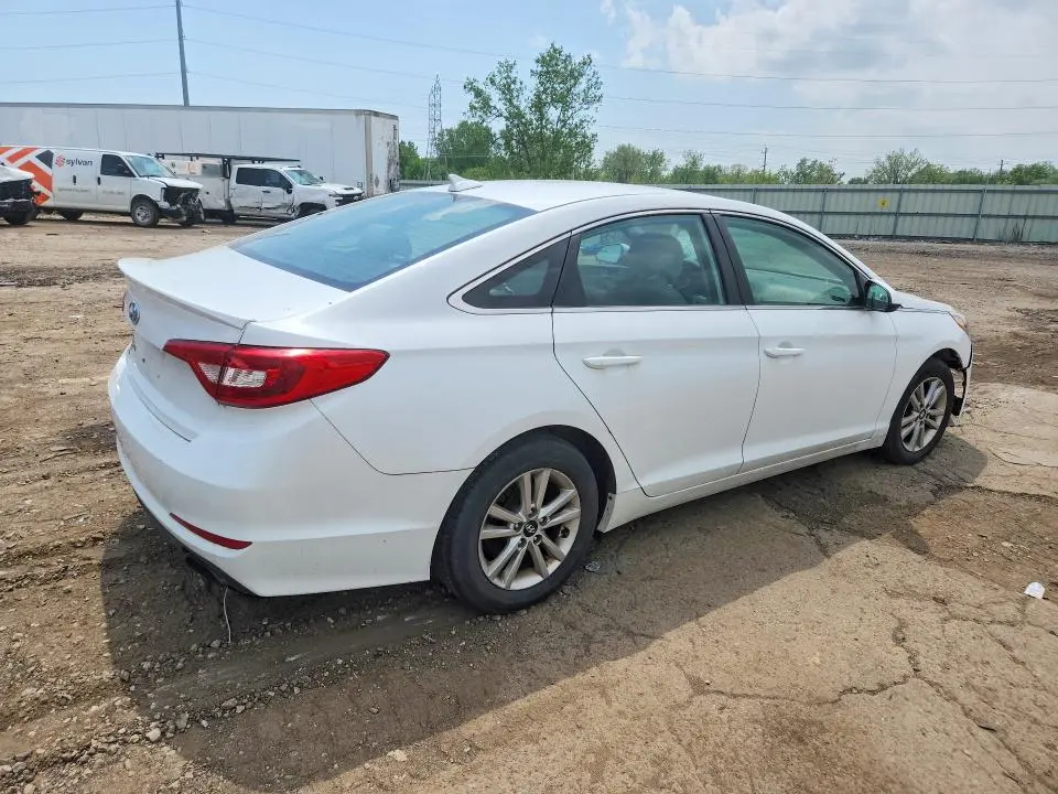 2017 HYUNDAI SONATA SE  