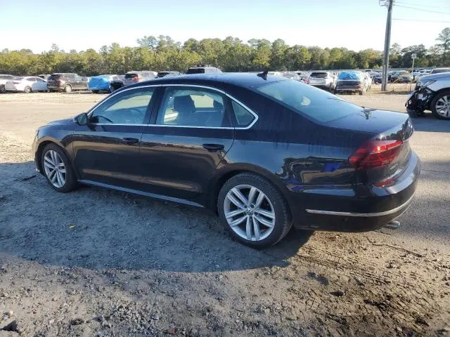2018 VOLKSWAGEN PASSAT SE  