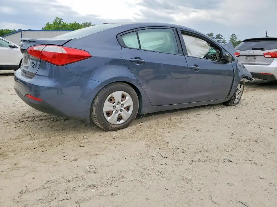 2016 KIA FORTE LX  