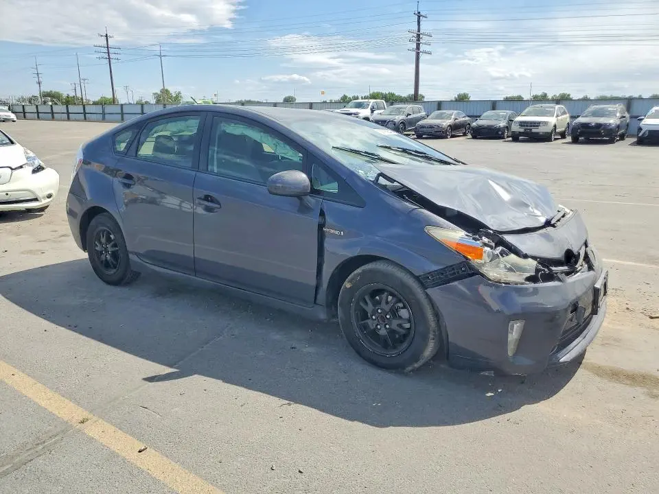 2014 TOYOTA PRIUS TWO  