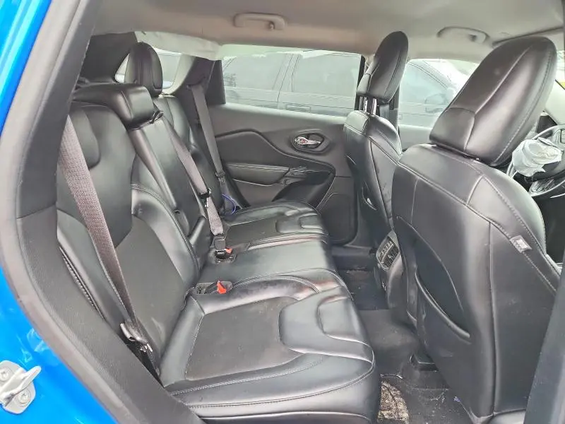 2021 JEEP CHEROKEE LATITUDE PLUS  