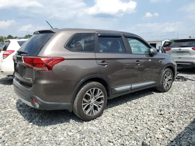 2016 MITSUBISHI OUTLANDER SE  