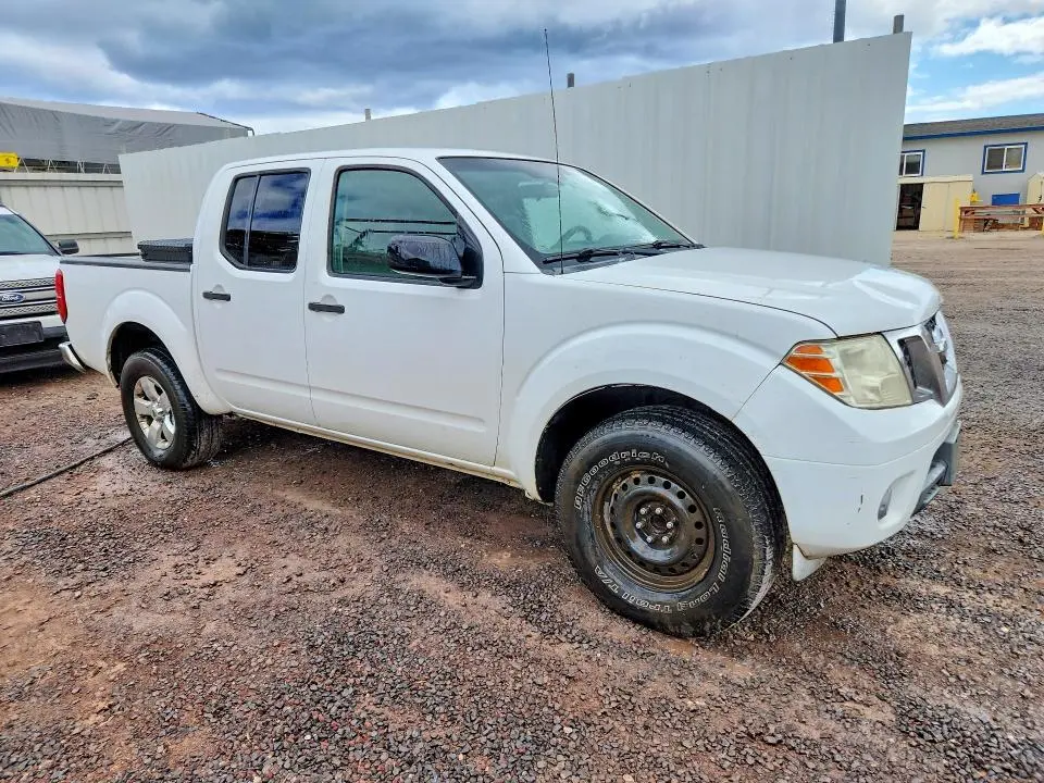 2012 NISSAN FRONTIER S  