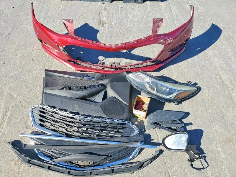 2017 CHEVROLET CRUZE LT  