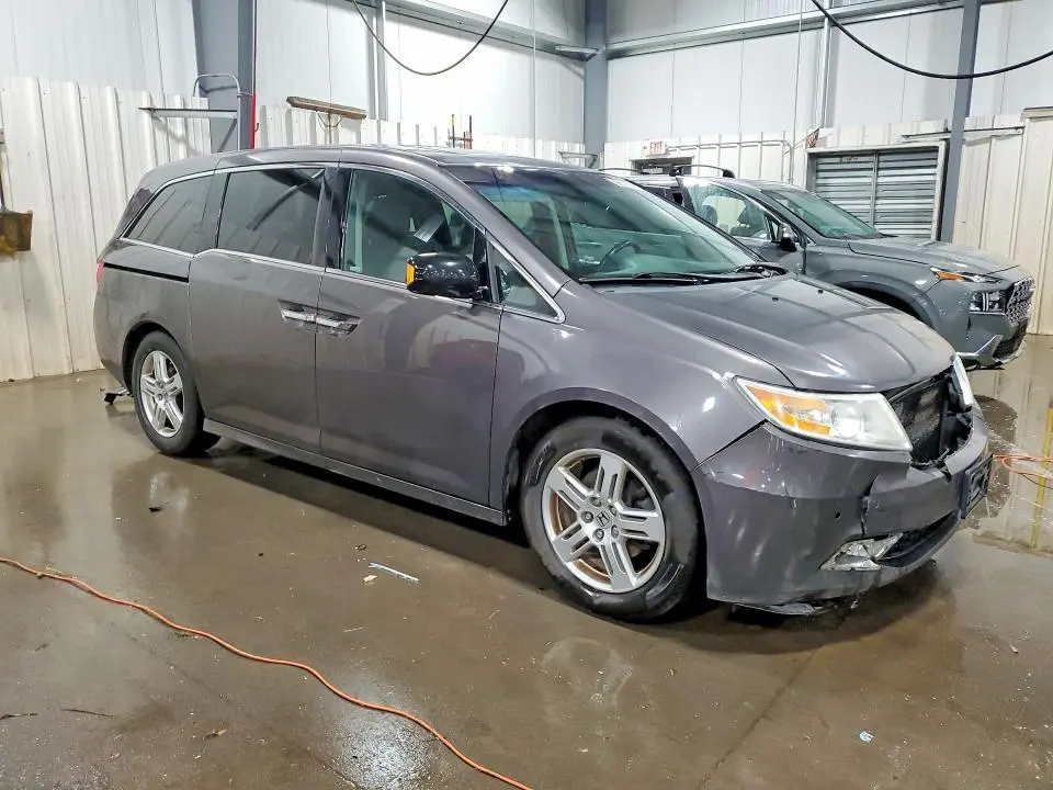 2013 HONDA ODYSSEY TOURING  