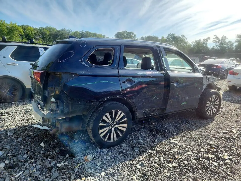 2019 MITSUBISHI OUTLANDER SE  