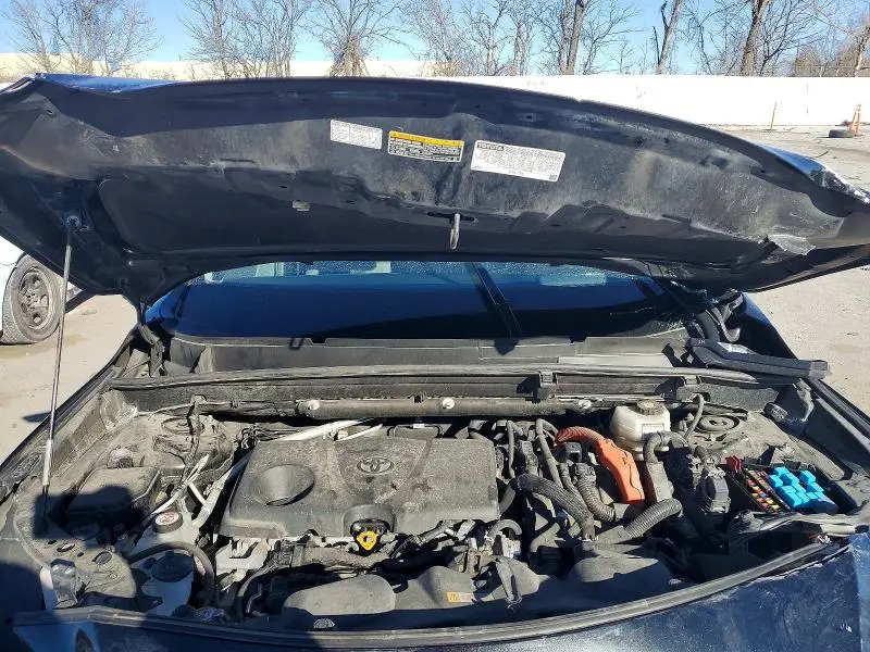 2023 TOYOTA VENZA LE  