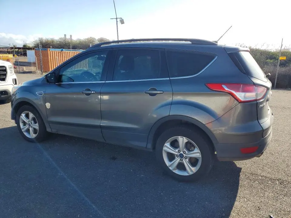 2015 FORD ESCAPE SE  