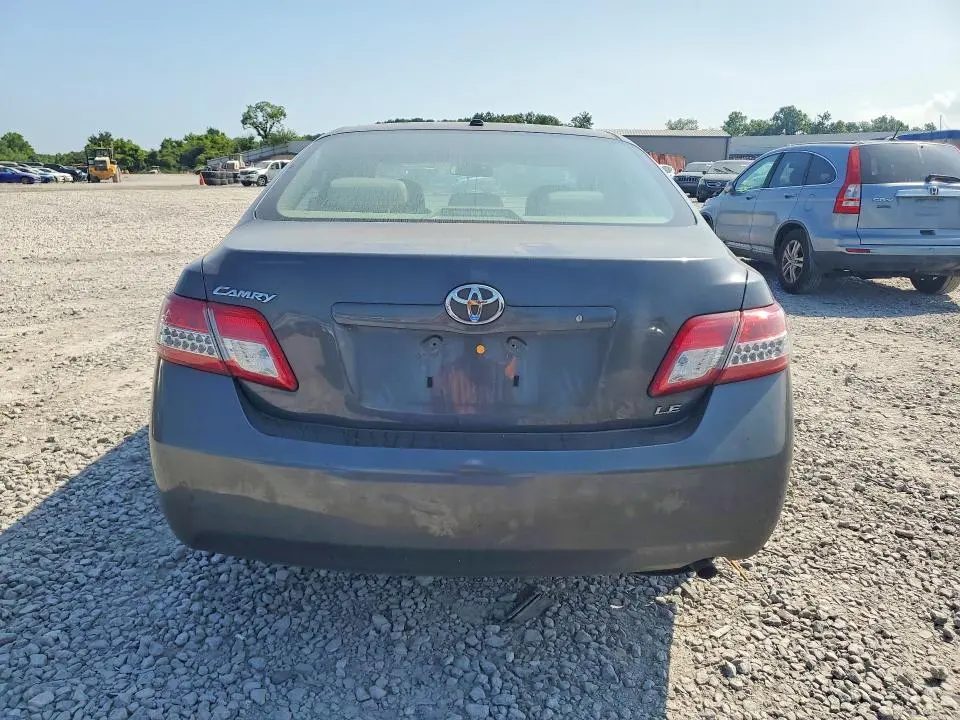2011 TOYOTA CAMRY BASE  