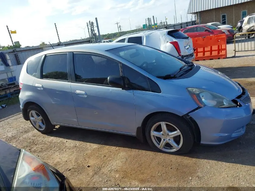 2010 HONDA FIT  